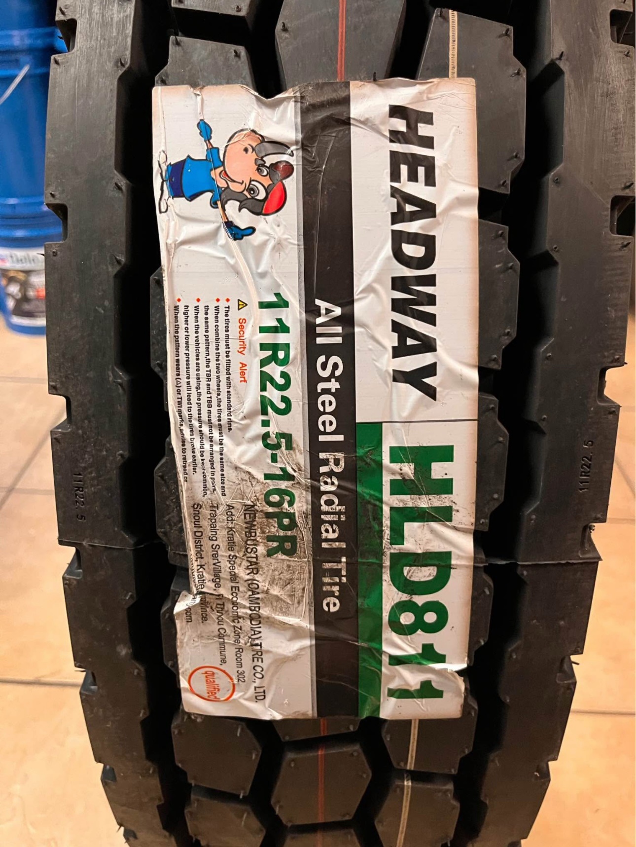 Set of 8 11R22.5 Headway Drive Tires – 16 Ply
