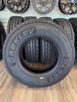 Alternative view of Set of 8. 295/75R22.5 BARKLEY Drive Tire – 16 Ply Commercial Truck Tire