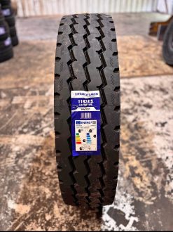 Alternative view of 11R24.5 Royal Black Cut & Chip Trailer Tires — 16 Ply

Full Set of 8: $1100 (Tax & FET Included)